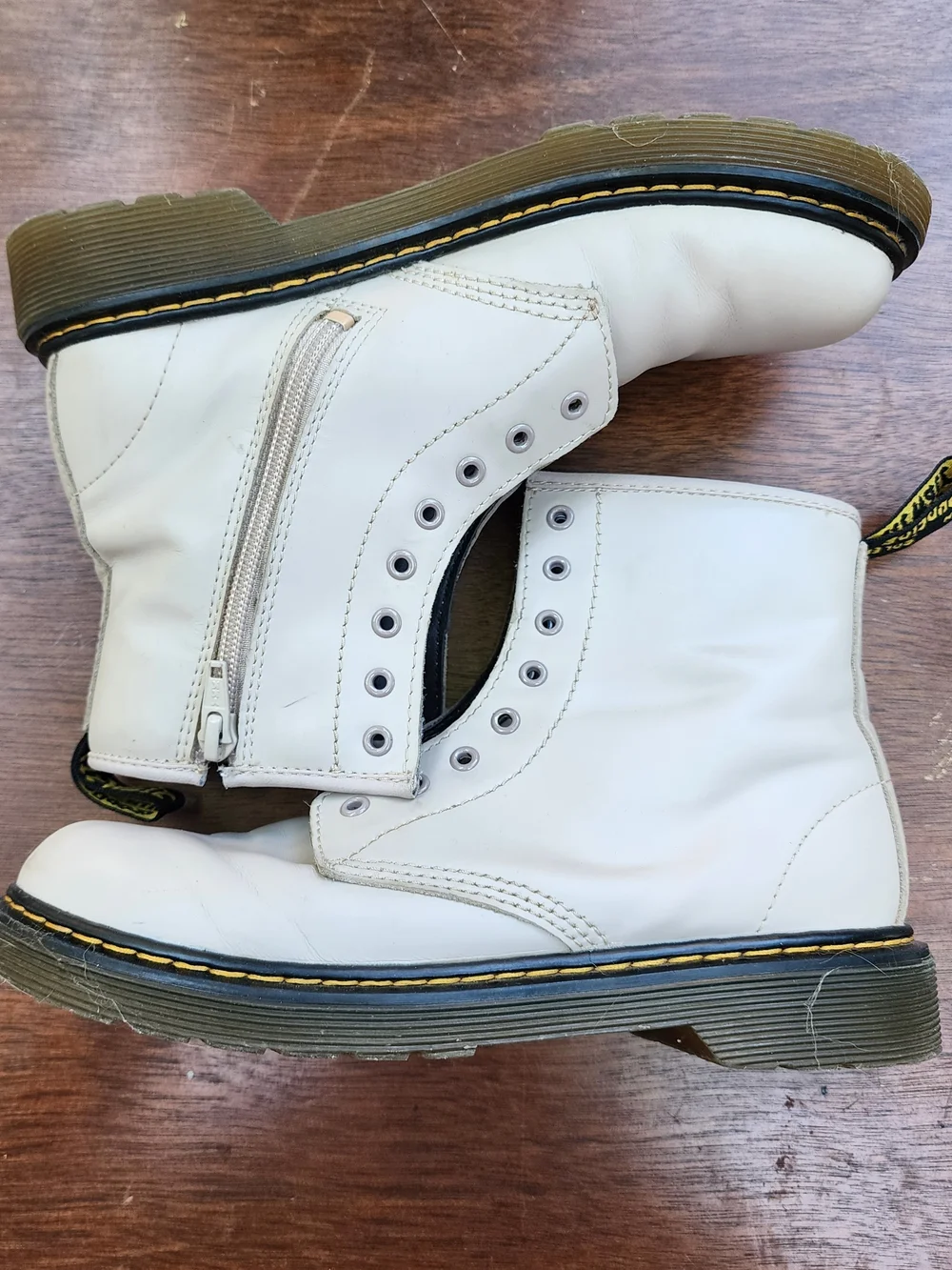 Dr. Martens 1460 Zip Leather Lace Up Combat Boots Bone Taupe White [4]
